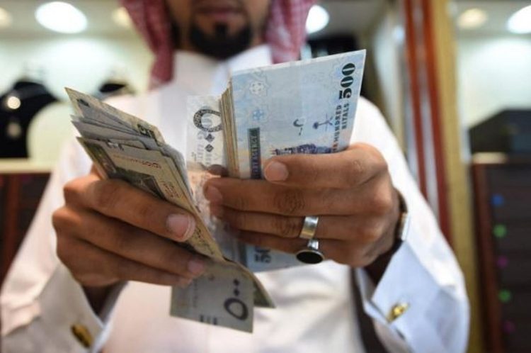 سعر الريال السعودي مقابل الجنيه المصري والعملات العربية اليوم الأحد 5-9-1447