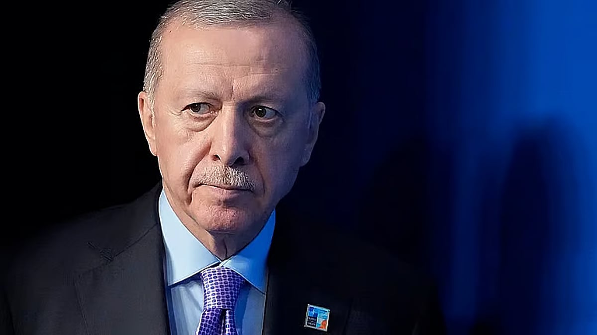 كاتب سياسي: توقيت زيارة أردوغان للمملكة بالغ الأهمية ضمن جهود إبعاد المنطقة عن الصراعات
