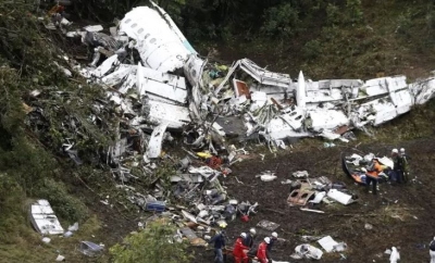 مصرع 15 شخصاً في تحطم طائرة بكولومبيا