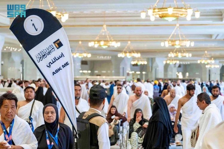 «هيئة العناية بالحرمين» تعزز الإرشاد الميداني بخدمات الترجمة الفورية خلال رمضان