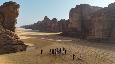 'وادي الفن' بالعُلا.. عندما تتحول الطبيعة إلى متحف مفتوح