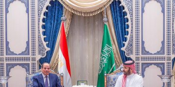 ولي العهد والرئيس المصري يبحثان تطورات الأوضاع الإقليمية