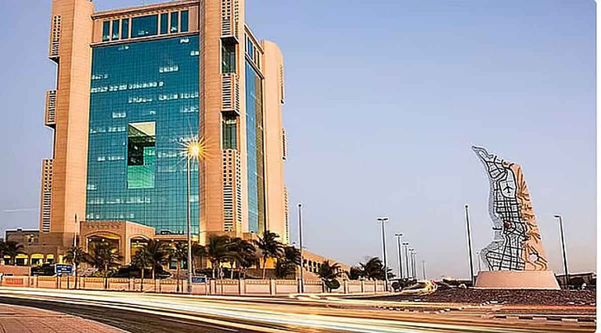 أمانة جدة تزيل تعديات على أرض حكومية بمساحة تتجاوز 74 ألف متر مربع بحي الأجواد