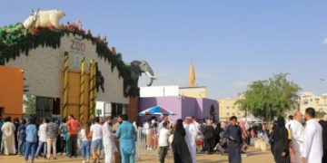 إعادة فتح أبواب حديقة الحيوان بالرياض