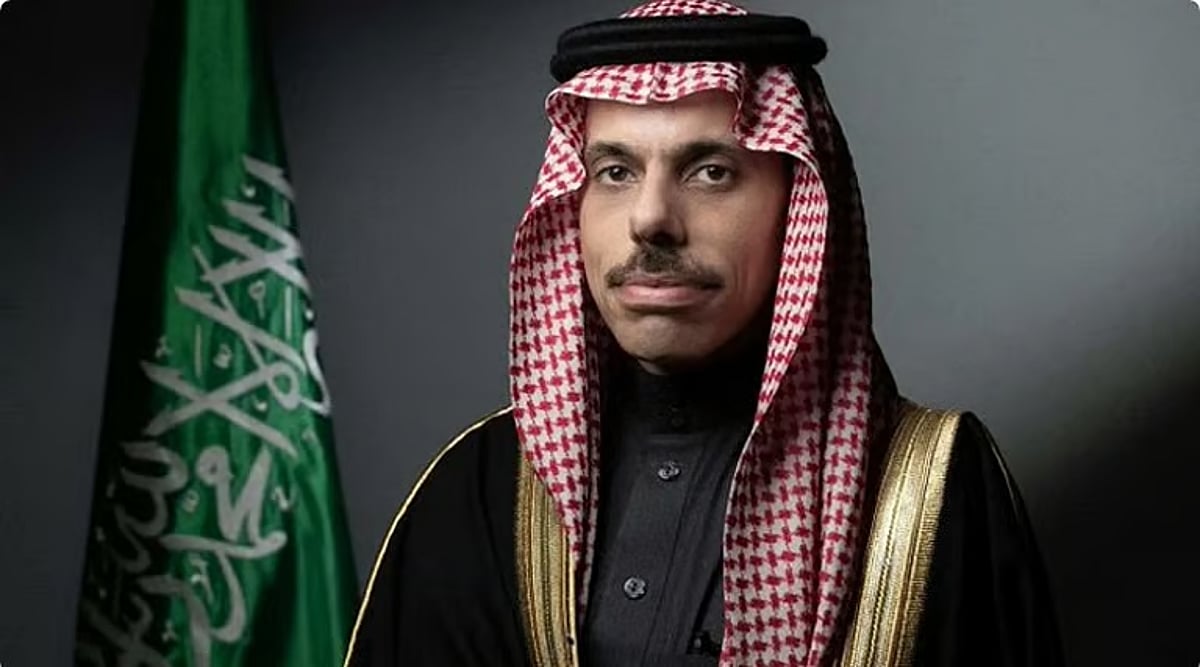 الأمير فيصل بن فرحان يبحث مع وزراء خارجية 3 دول مستجدات الأوضاع بالمنطقة
