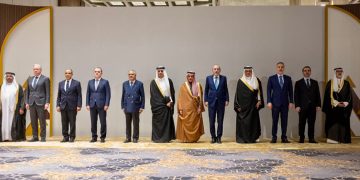 الاجتماع الوزاري التشاوري بالرياض يؤكد حق الدول في الدفاع عن نفسها