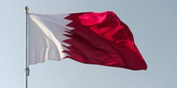 البحرين: محاكمة مُتهمين نشروا شائعات ومقاطع مفبركة لإثارة الذعر