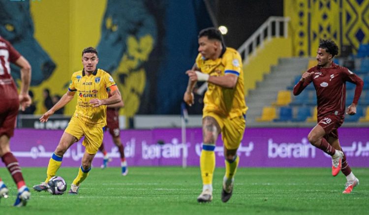 التعاون يكسب الفتح بثلاثة أهداف مقابل هدفين في «دوري روشن»