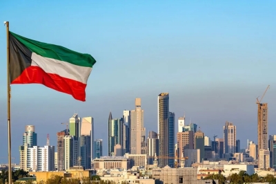 الكويت تتصدى لهجمات صاروخية وتسقط 4 مسيرات