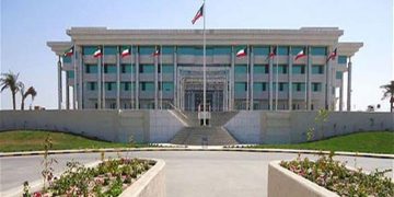 الكويت تسمح لعدد من الحسينيات بإقامة شعائر استذكار استشهاد الإمام علي بن أبي طالب