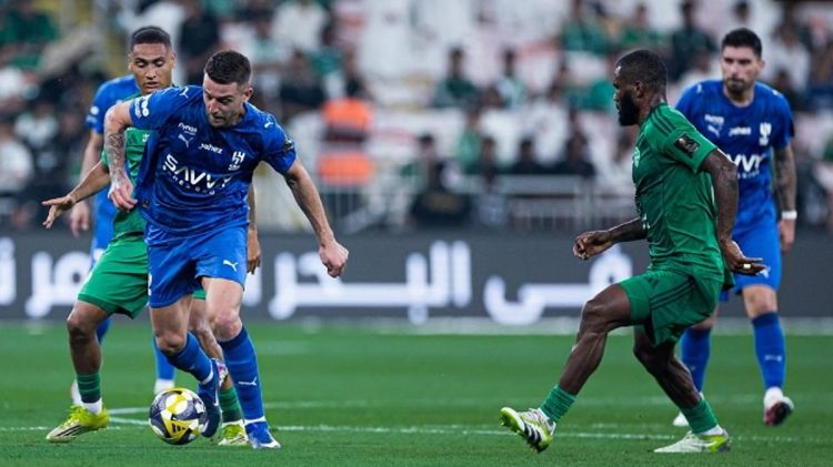 الهلال يهزم الأهلي بركلات الترجيح ويتأهل إلى لنهائي كأس خادم الحرمين الشريفين