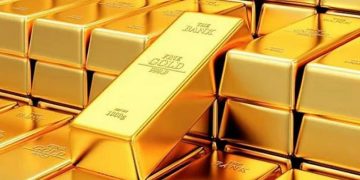 انخفاض الذهب لأدنى مستوياته مع قوة الدولار وتراجع آمال خفض الفائدة