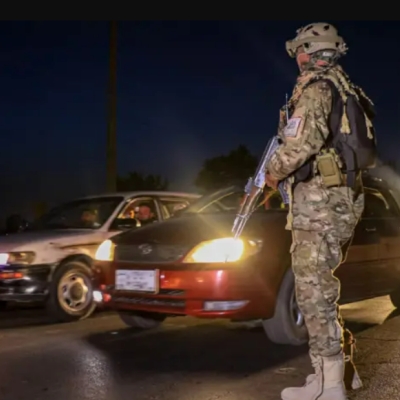 باكستان تشن غارات جوية داخل أفغانستان وطالبان ترد