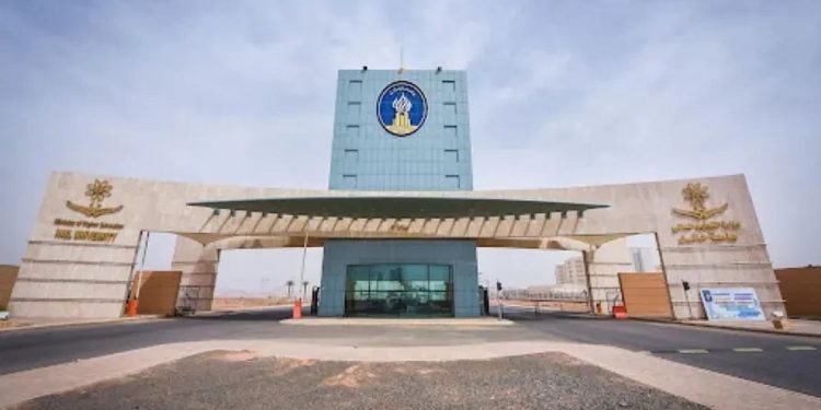 جامعة حائل تُعلن فتح باب القبول لبرامج الدراسات العليا للفصل الدراسي الأول لعام 1448هـ