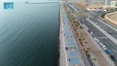 جيزان .. أسواق تنتعش وموائد تزين الواجهات البحرية في رمضان