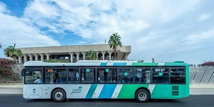 حافلات المدينة: تحويل عدد من مسارات النقل العام إلى الترددي ابتداءً من 26 رمضان