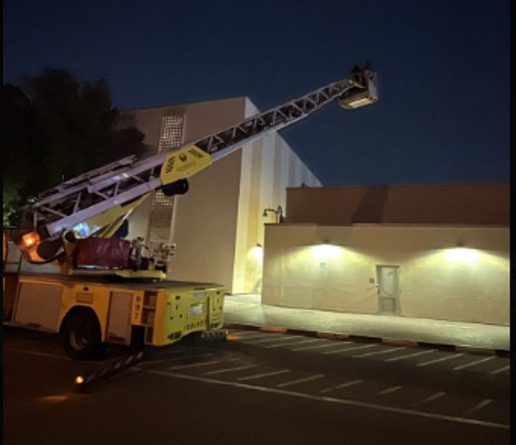 حريق محدود جراء استهداف القنصلية الأمريكية في دبي