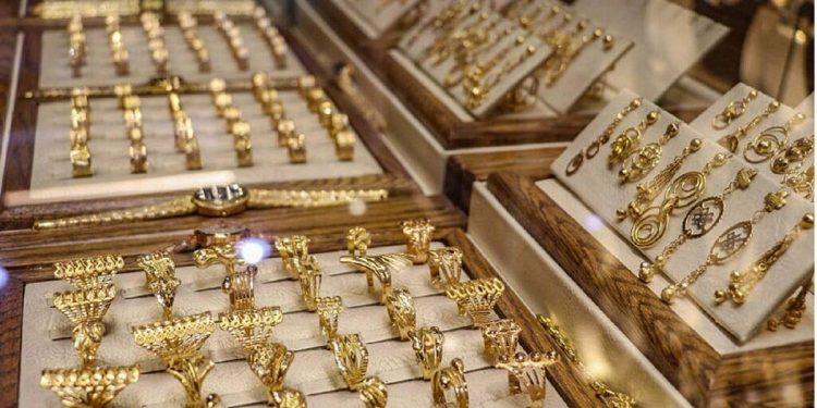 سعر الذهب في السعودية اليوم الثلاثاء 21-9-1447 بعد ارتفاعه عالميًا