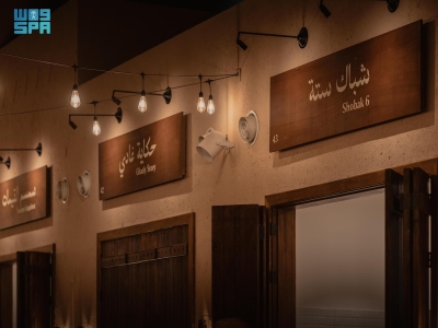 'سكّة الأطعمة'.. وجهة عشاق المأكولات المحلية والعالمية بقصر الحكم