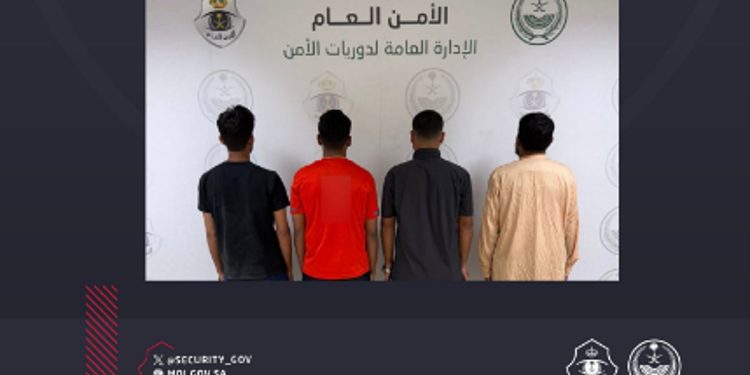 ضبط 4 مقيمين لممارستهم التسول في الرياض 