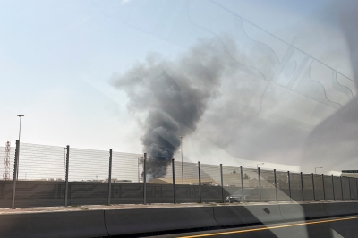 قطر تصدّ هجوماً بصواريخ ومسيّرات وحريق في منطقة صناعية