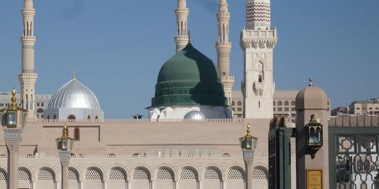 موعد أذان المغرب اليوم الثلاثاء 21 رمضان 1447 في مناطق المملكة