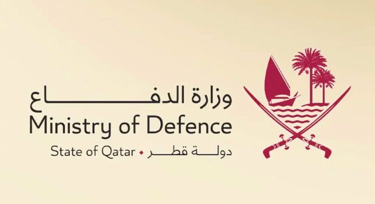 وزارة الدفاع القطرية تتصدي لـ 13 صاروخًا باليستيًا و4 طائرات مسيرة