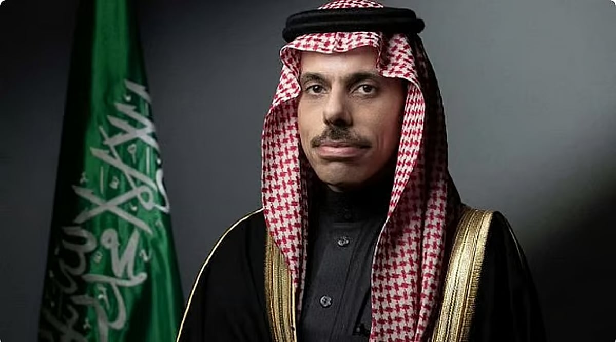 وزير الخارجية يبحث خفض التصعيد بمباحثات مع نظرائه من 4 دول