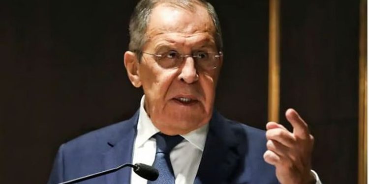 وزير ​الخارجية الروسي: خطط تغيير النظام في إيران وفنزويلا تدور حول النفط