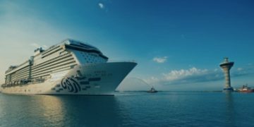 'أرويا كروز' تستأنف رحلاتها من جدة