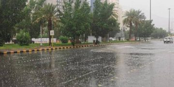 أمن الطرق ينبه إلى هطول أمطار غزيرة ببعض مناطق المملكة 