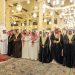 أمير الرياض ونائبه يؤدّيان صلاة الميت على الأمير محمد بن فيصل بن محمد