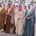أمير  الرياض يؤدي صلاة الميت على الأميرة الجوهرة بنت فيصل بن عبدالله