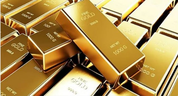 ارتفاع الذهب مع تراجع النفط عقب تمديد وقف إطلاق النار مع إيران