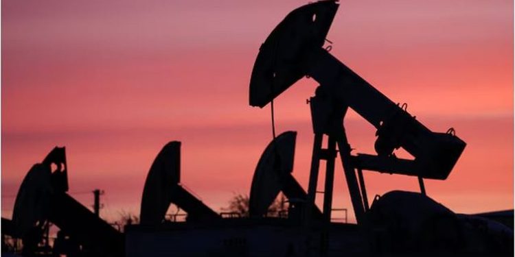 ارتفاع النفط مع عدم وجود مؤشرات على إنهاء حرب إيران