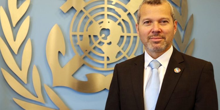 الأمين العام للمنظمة البحرية الدولية: لا يجوز للدول المشاطئة إغلاق المضايق