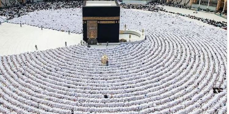 «التنمية البشرية» تنشر شروط استحقاق إجازة أداء فريضة الحج للعاملين في القطاع الخاص