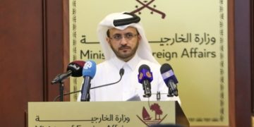 الدوحة تنفي دفع أموال لطهران مقابل وقف الهجمات على قطر