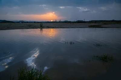 الغيوم ترسم لوحة ربيعية آسرة في الباحة