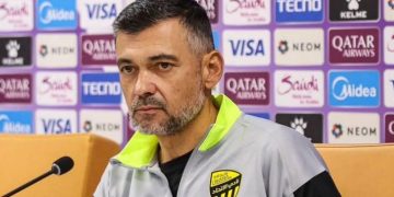 المدير الفني للاتحاد يشيد بأداء لاعبيه بعد الفوز على الوحدة الإماراتي