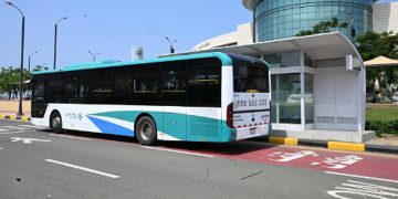 النقل العام في جازان.. منظومة حديثة تعزّز كفاءة التنقّل الحضري