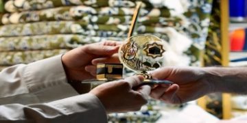 الهدايا المكية: شواهد إيمان وبركة من قلب الحرم