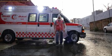 «الهلال الأحمر» بالرياض يرفع جاهزيته مع الحالة المطرية التي تشهدها المنطقة