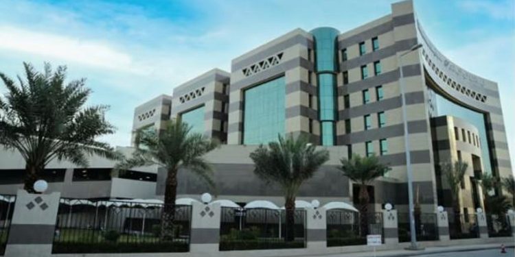 اليوم.. تخريج 5264 طالبًا من الكليات التقنية والمعاهد الصناعية بعسير