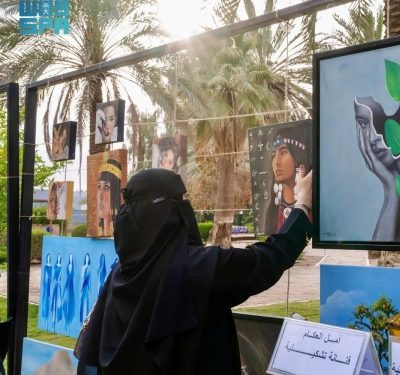 انطلاق معرض 'فنان' للفن التشكيلي والنحت والتصوير في دار الجوف الثقافية