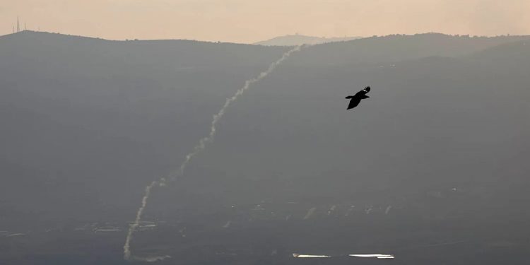 بعد ساعات من وقف إطلاق النار.. مسيّرة إسرائيلية تستهدف دراجة نارية في كونين جنوبي لبنان