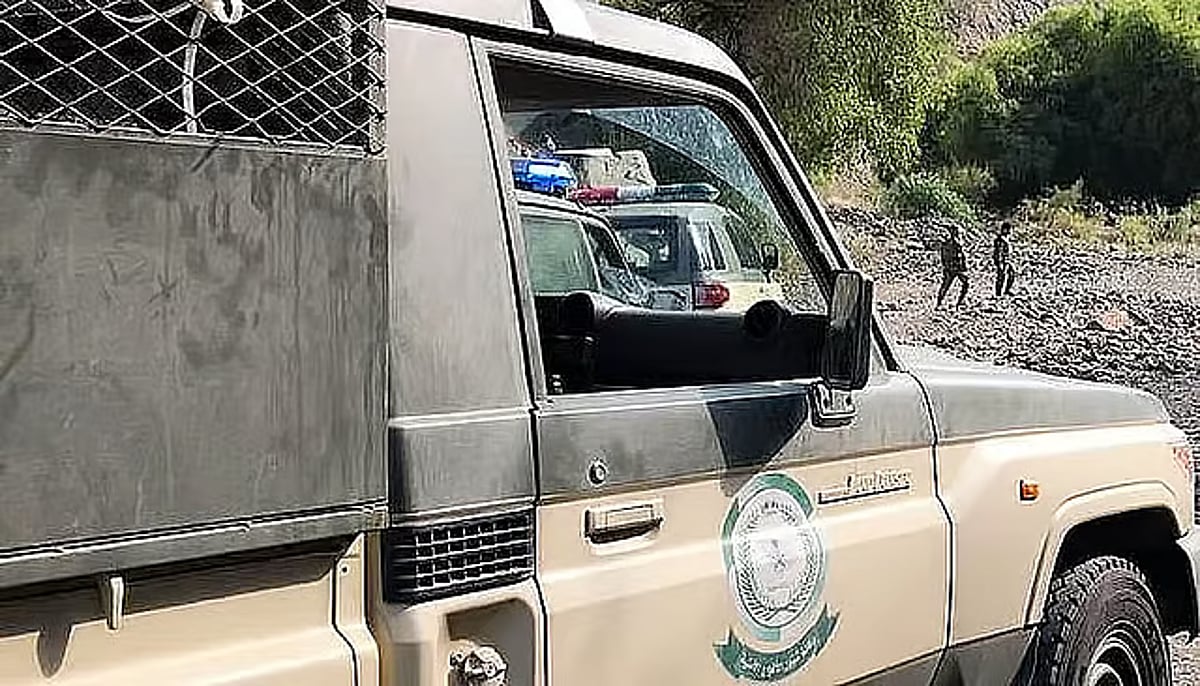 دوريات الإدارة العامة للمجاهدين بجازان تقبض على مقيم يمني مخالف لنظام أمن الحدود