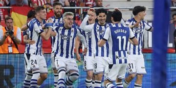 ريال سوسيداد يهزم أتلتيكو مدريد ويتوج بطلًا لكأس ملك إسبانيا