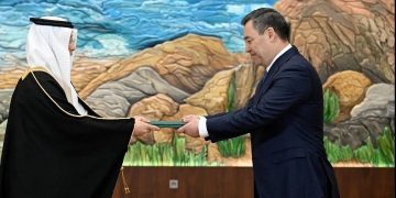 سفير خادم الحرمين الشريفين لدى قيرغيزستان يقدم أوراق اعتماده