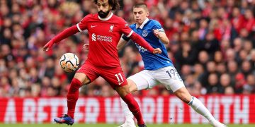 ليفربول يفوز على إيفرتون في ديربي الميرسيسايد بالدوري الإنجليزي الممتاز